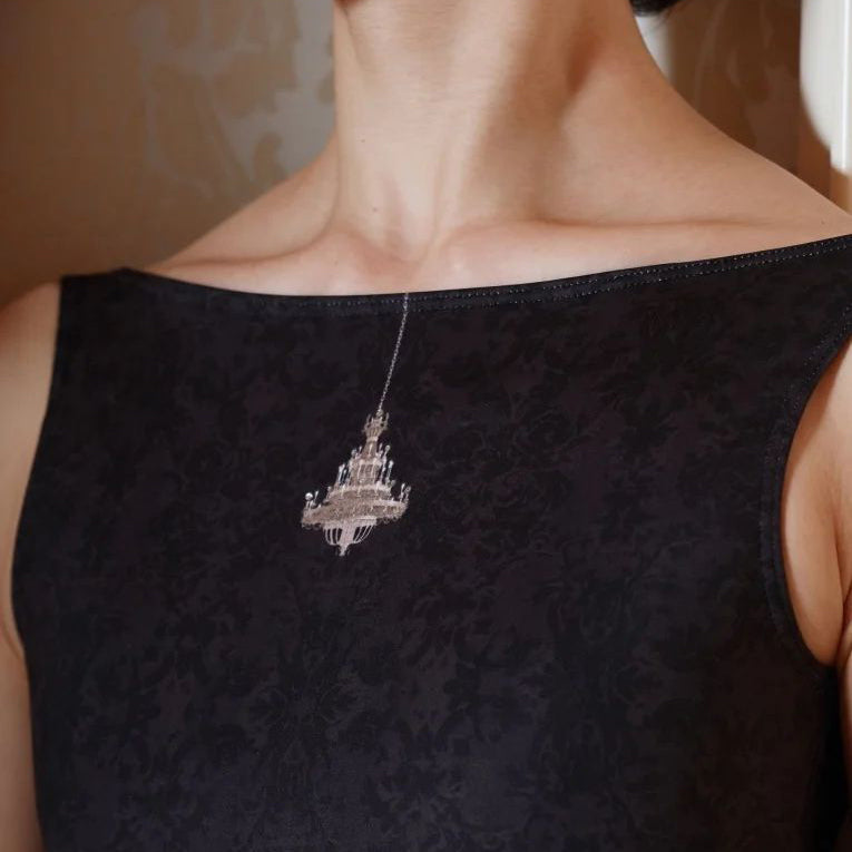 Women Black"Magnifique-Chandelier-cristal/Degage/Black"Ballet Onesies