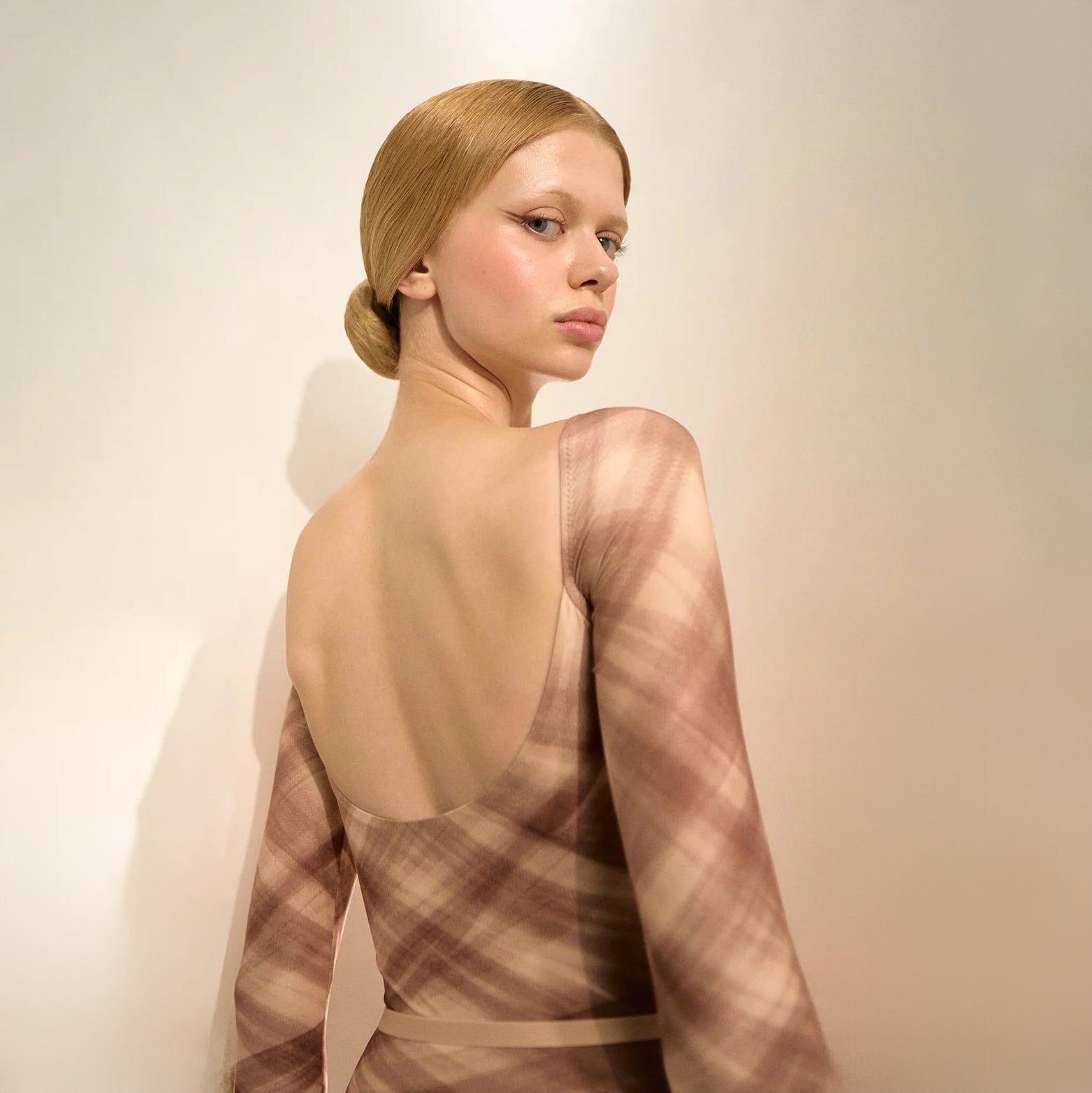 Women Mocha Check "TULLE PLIÉ" Long Sleeves Ballet Onesies(253LE23VL/mocha)