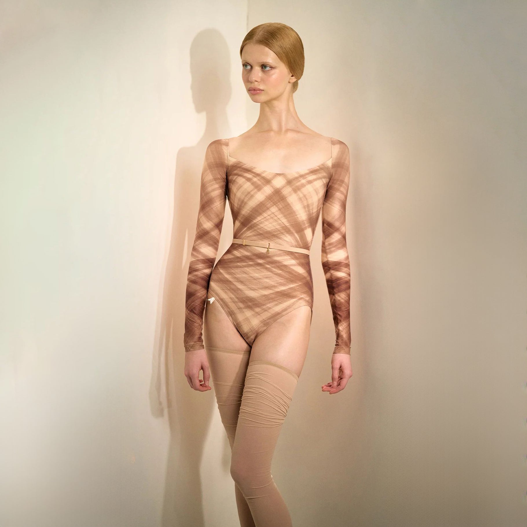 Women Mocha Check "TULLE PLIÉ" Long Sleeves Ballet Onesies(253LE23VL/mocha)